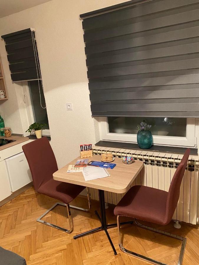 Apartman Lovric Ðakovo Exterior foto